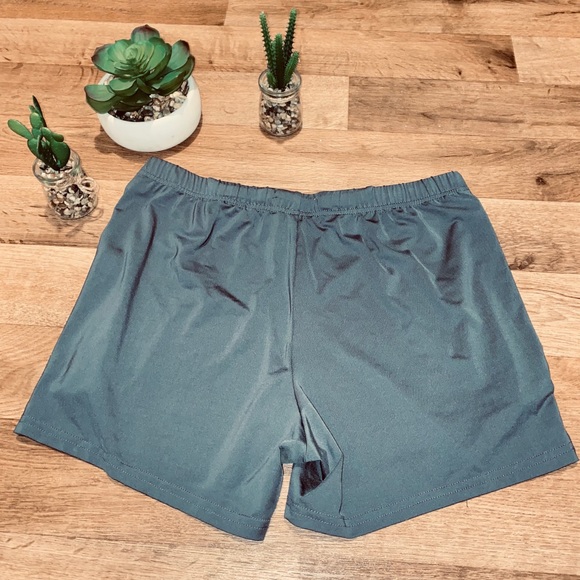 Jed North Sport Shorts - Picture 2 of 3